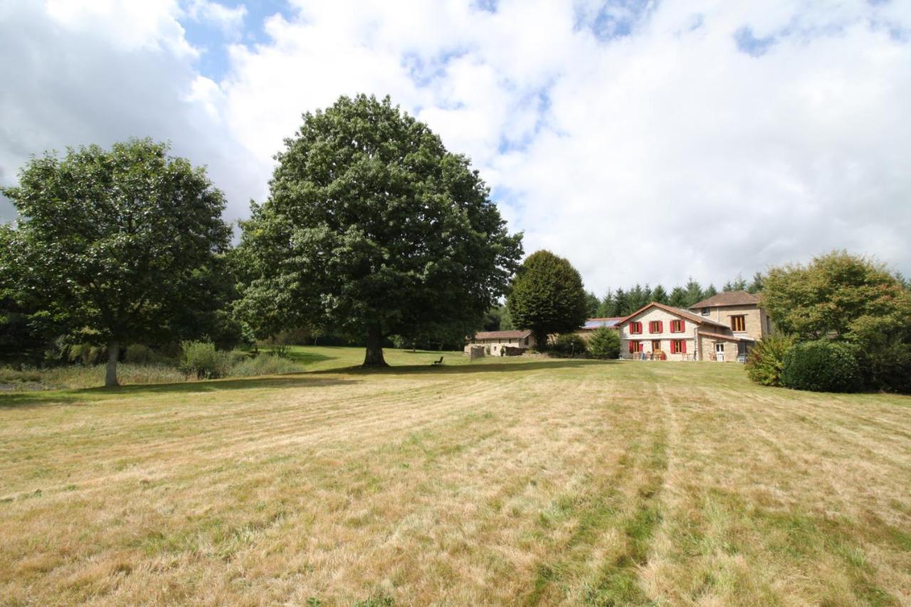Domaine Les Ourgeaux Hotel Pageas ภายนอก รูปภาพ