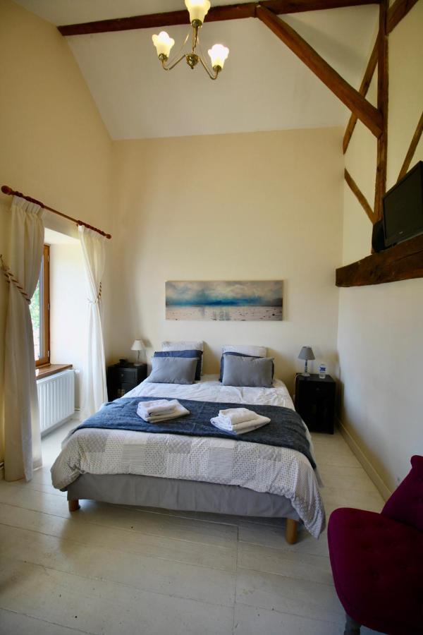 Domaine Les Ourgeaux Hotel Pageas ภายนอก รูปภาพ